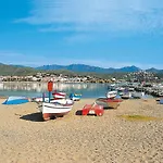 Appartamento Cap Ras Ii By Interhome Llança